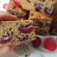 Enostavno in zdravo češnjevo pecivo